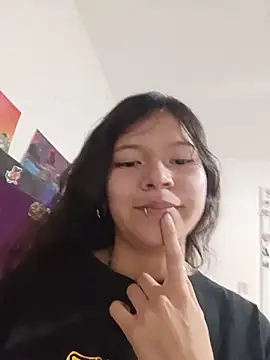 Ninffa sweet21 online show from June 19, 3:33 am