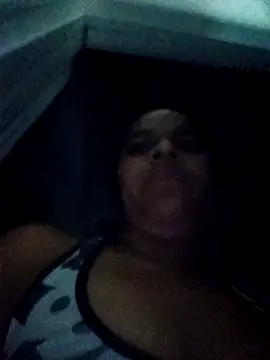 sexybronwgirl online show from April 4, 10:03 am