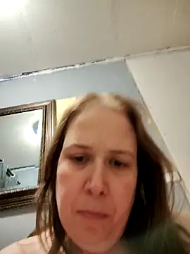 023thickandjuicy07 online show from April 27, 2:52 am