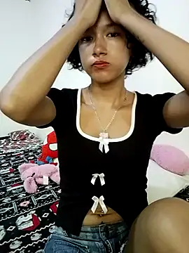 Yi Uzi online show from June 29, 6:29 pm