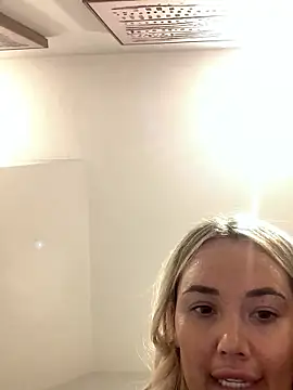 Hannah1899 online show from March 28, 7:13 pm