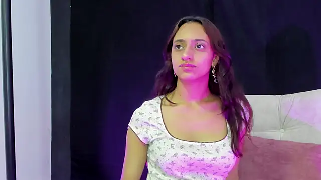 Charlotte Benette online show from March 31, 12:49 pm