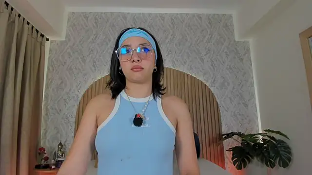 Iam Kelly online show from April 25, 12:30 pm