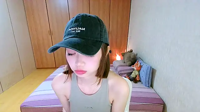 sherry ss02 online show from April 15, 7:58 pm