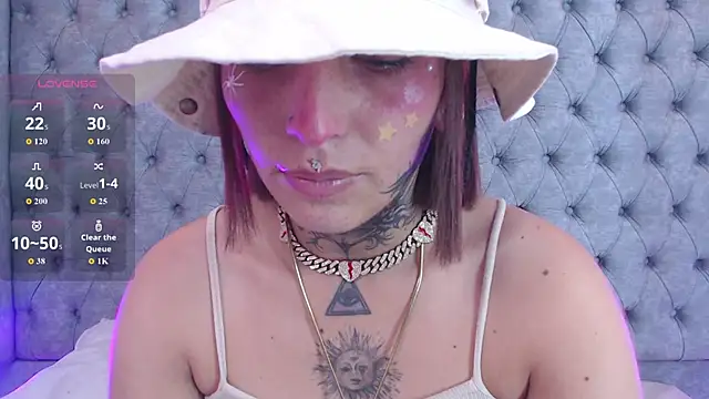 Gyal Smith online show from April 28, 4:27 am