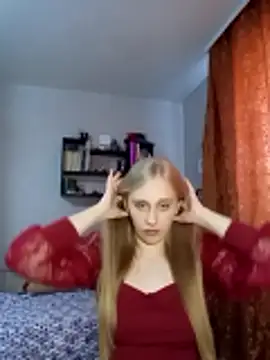 IsOlli online show from May 3, 7:56 am