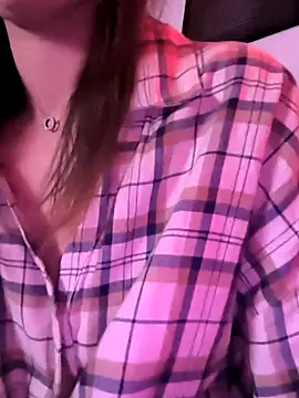 ulika 200419 online show from April 4, 3:49 am