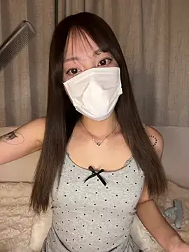 liz 05 online show from May 14, 12:22 pm