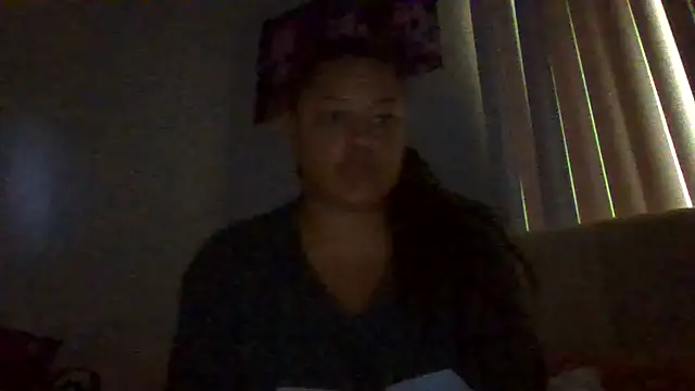 madzbailey online show from July 15, 10:14 pm