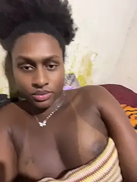 cremelyy online show from July 25, 9:55 pm