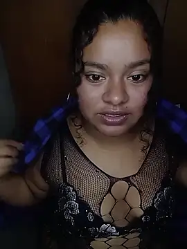 Curlysexy22 online show from April 6, 4:46 am