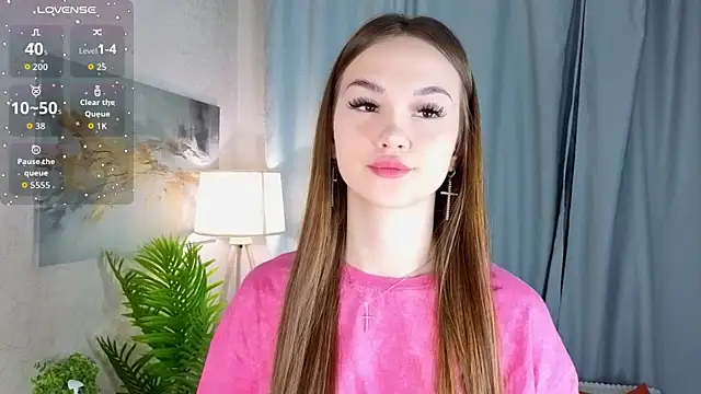 LuraPodraza online show from July 17, 4:54 pm