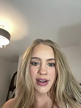 Alexiahaven online show from April 4, 3:11 pm