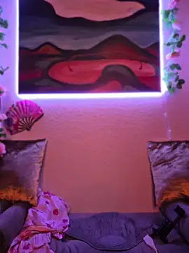 ItsAuroraBorealis online show from May 31, 9:49 pm