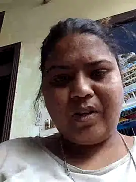 Simisingh1 online show from April 17, 7:21 am