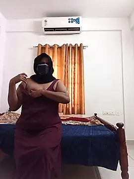 saliya190 online show from April 7, 7:10 am