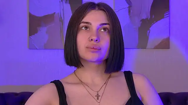 AdrianaToress online show from May 28, 2:09 am