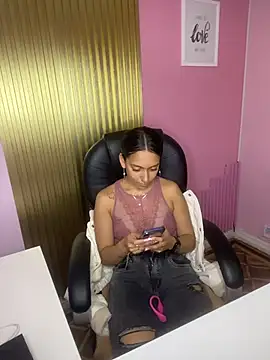 DulceLatinaxo online show from July 16, 10:36 pm