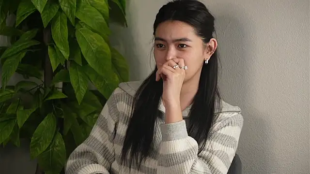 KatheKmiec online show from April 9, 6:19 am