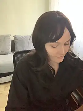 Ann Hunt online show from April 16, 7:30 am