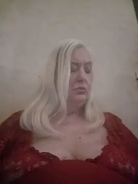 Julia20X online show from June 12, 10:23 am