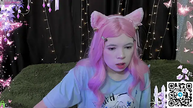 MisaRisaChan online show from April 13, 7:53 am