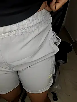 Tamilmoon006 online show from June 8, 5:03 pm