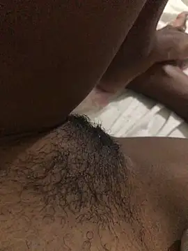 Anyy33 online show from June 28, 10:16 pm