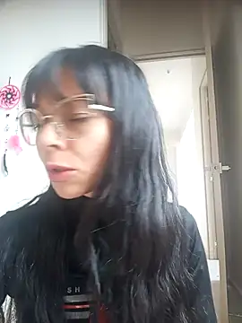 dulce loba online show from April 13, 1:45 pm