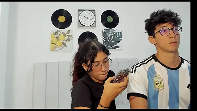 alanandtifany online show from May 7, 6:44 pm