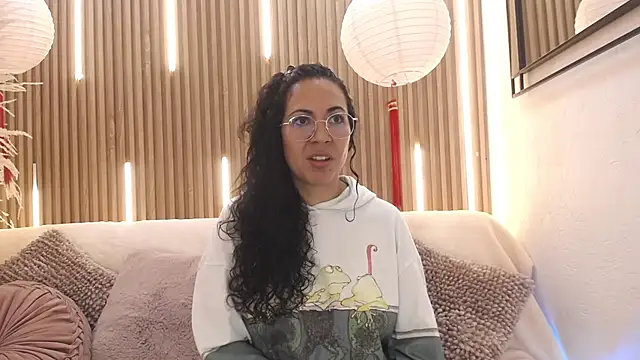 Velvet Curly online show from June 27, 12:44 pm