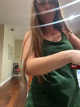 prettykitttty online show from July 11, 3:34 pm