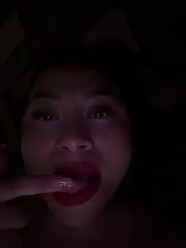 annie funn online show from April 15, 12:22 am