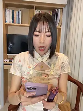 fafade2588 online show from April 16, 12:16 pm