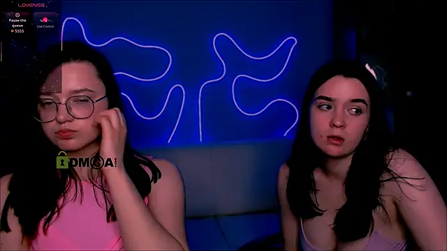 nymira online show from May 16, 1:19 am