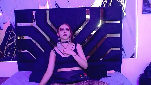 amberblackcs01 online show from April 17, 1:46 pm