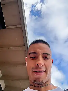 willclayy online show from May 30, 12:36 pm