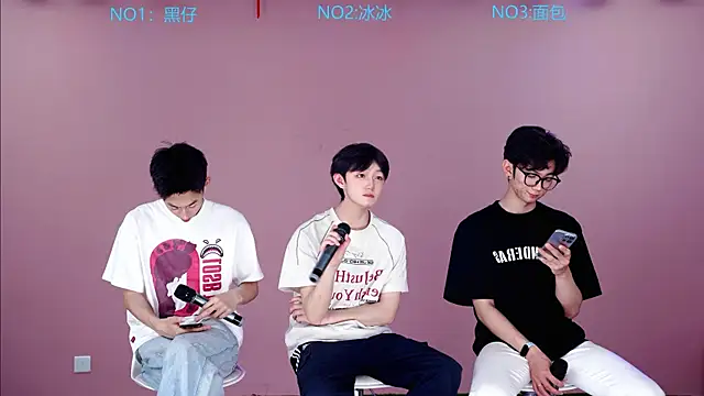 Y-lucky01 online show from April 16, 1:55 pm