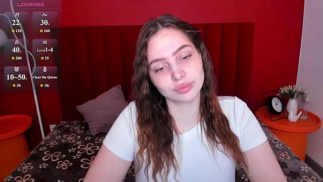 ReneeBlair online show from April 22, 1:46 am