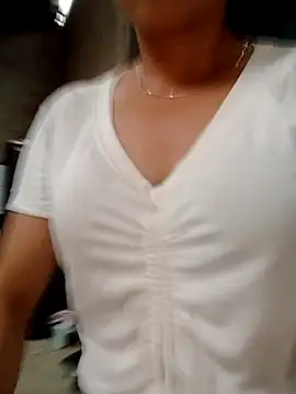 Zara-Lina online show from May 23, 7:39 am