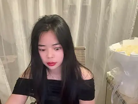 lilybaobao online show from April 17, 11:40 pm