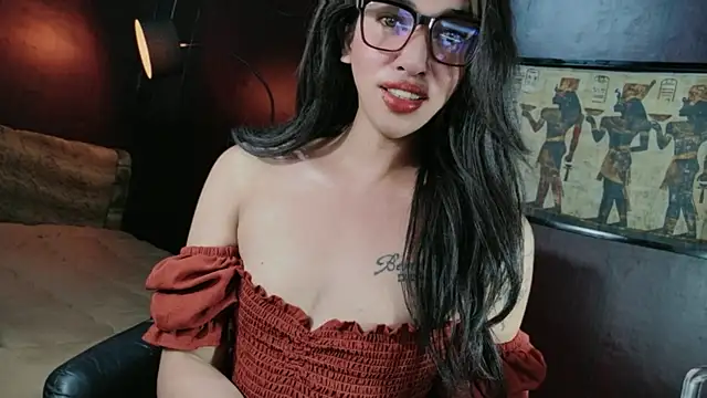 prettybushy online show from July 18, 9:45 am