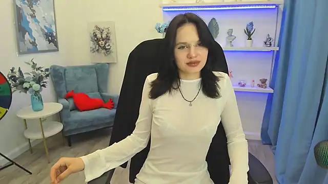 AlicePertim online show from May 14, 6:36 pm