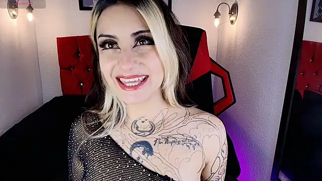aliceinflames online show from June 2, 10:11 pm