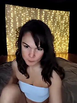 BaileyMFox online show from April 27, 11:13 pm