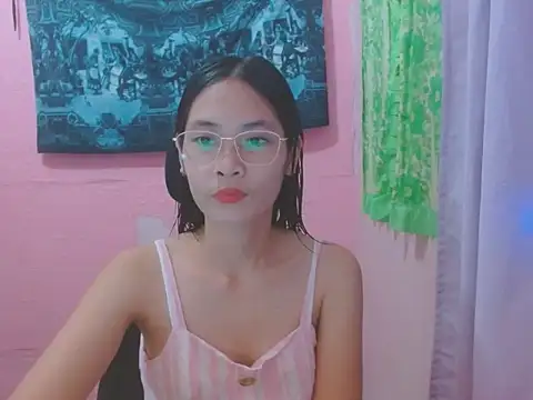 Sweetsexylady19 online show from June 30, 5:51 am