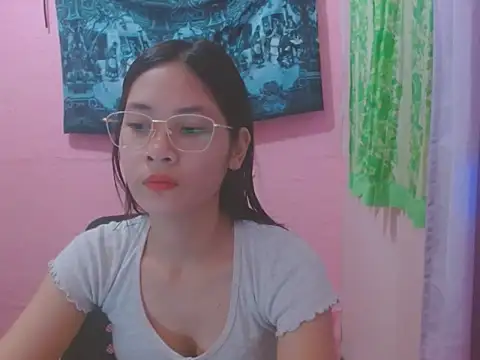 Sweetsexylady19 online show from June 26, 5:41 am