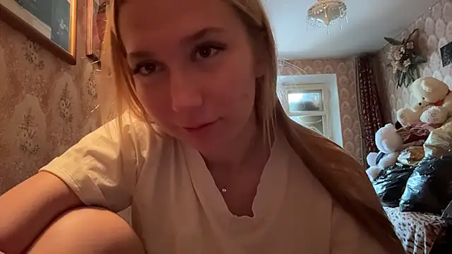 MandyVandy online show from April 25, 4:15 am