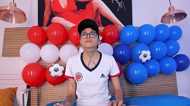 Antony D ossa online show from June 14, 8:20 pm
