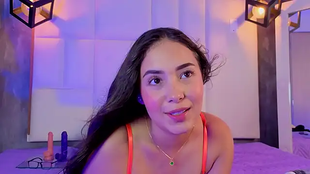 Violetta rose  online show from May 3, 12:03 am